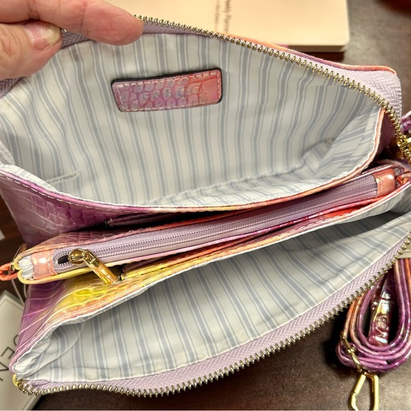 💐5/$25 Jen & Co Tie Dye Faux Alligator Crossbody Bag Wristlet NWT Rainbow Colors - Picture 10 of 14